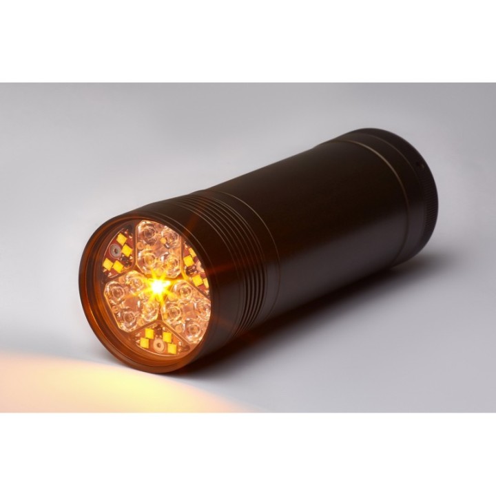 Подводный фонарь HunterProLight-4 HUB для подводной охоты, дайвинга, а также видеосъёмки.