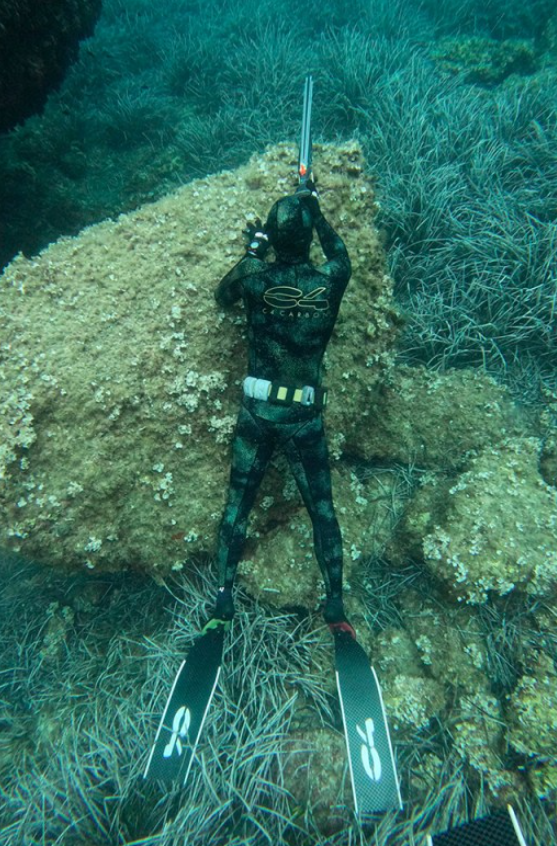 картинка Гідрокостюм C4 CAMOSKIN MED, чоловічий, куртка+штани, 5 мм от магазина Абордаж