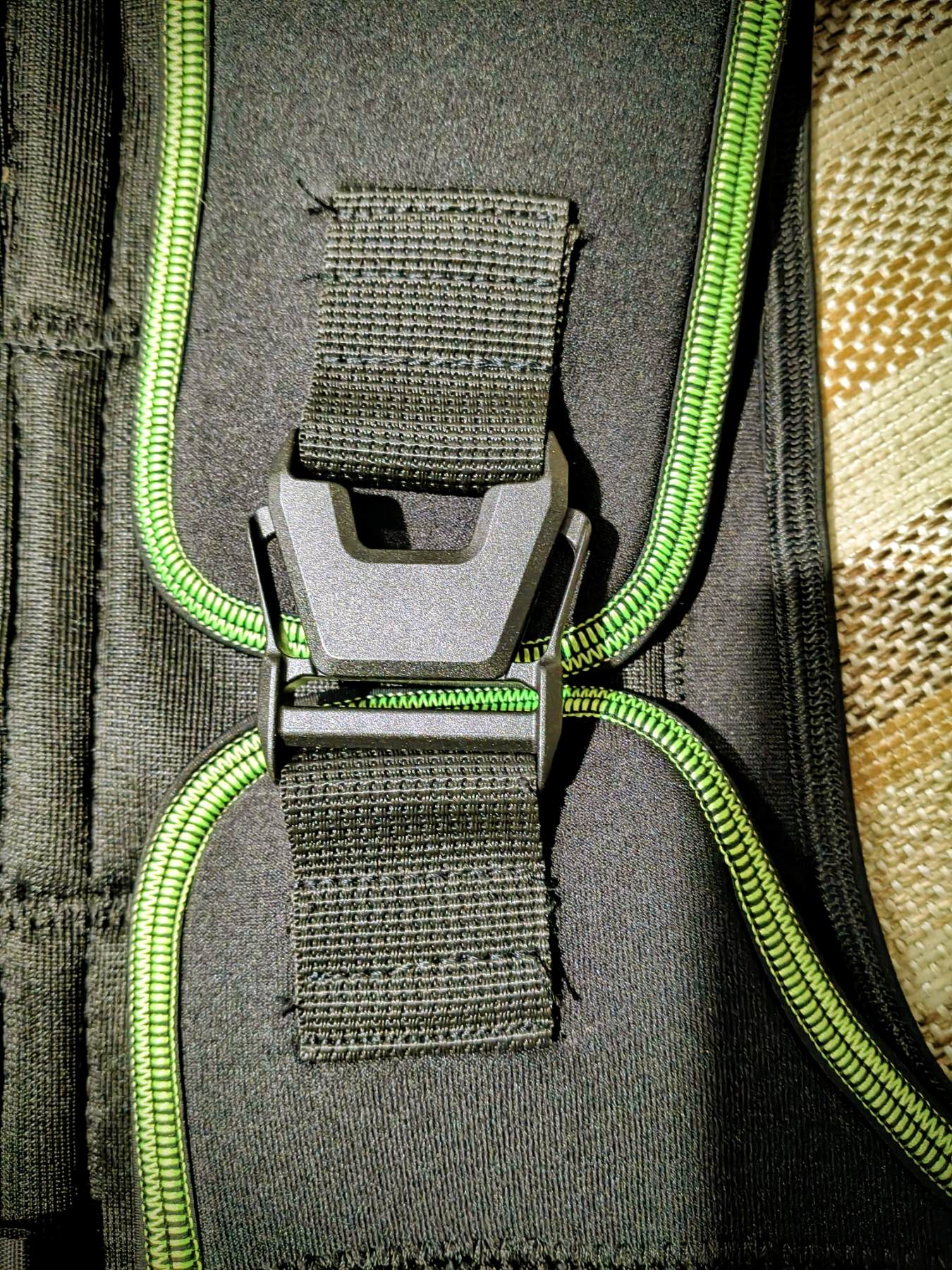 Изображение Жилет розвантажувальний неопреновий Abordazh- WGH